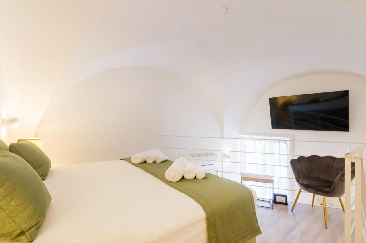 レッチェ Reluxe Private Wellness Bed & Breakfast エクステリア 写真