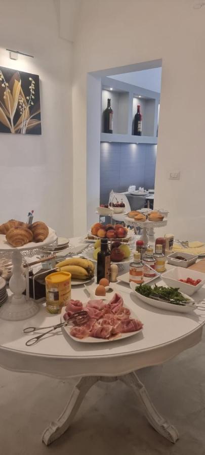 レッチェ Reluxe Private Wellness Bed & Breakfast エクステリア 写真