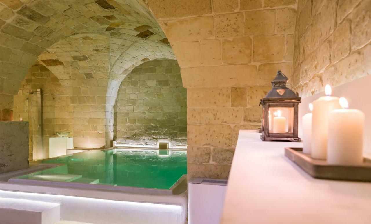 レッチェ Reluxe Private Wellness Bed & Breakfast エクステリア 写真
